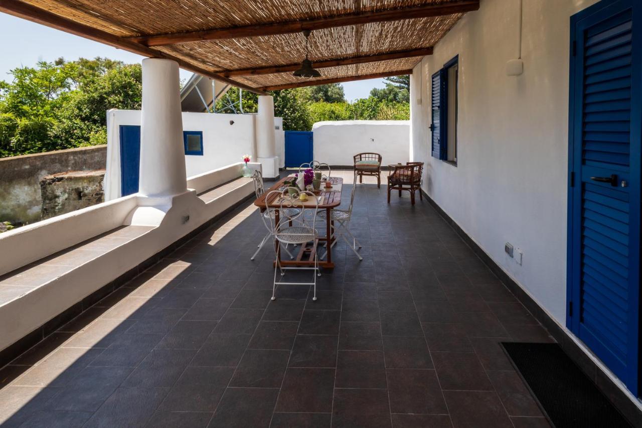 ストロンボリLa Casa Del Geologoアパートメント エクステリア 写真